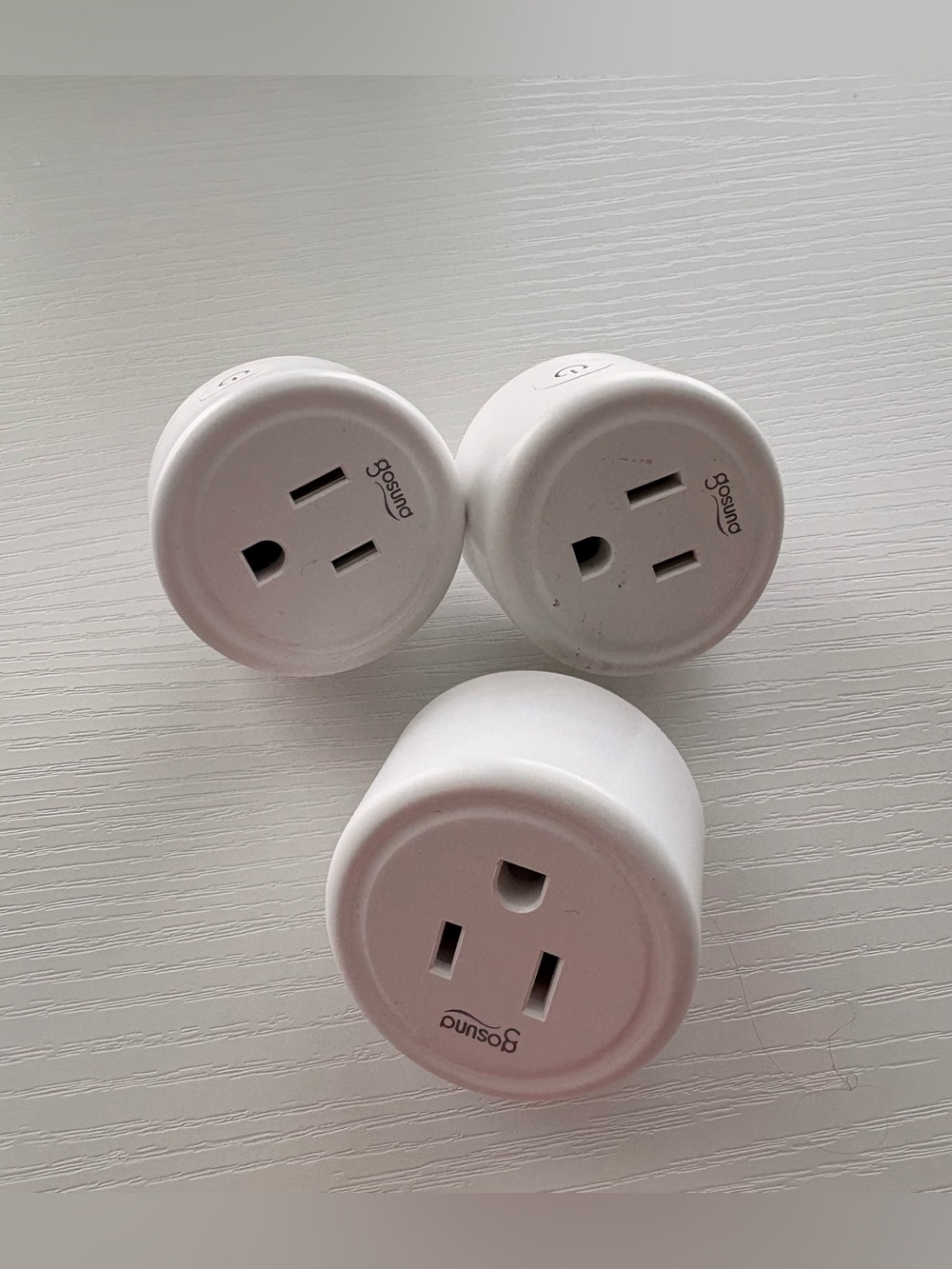 White Smart Plug Outlet (3-Pack)